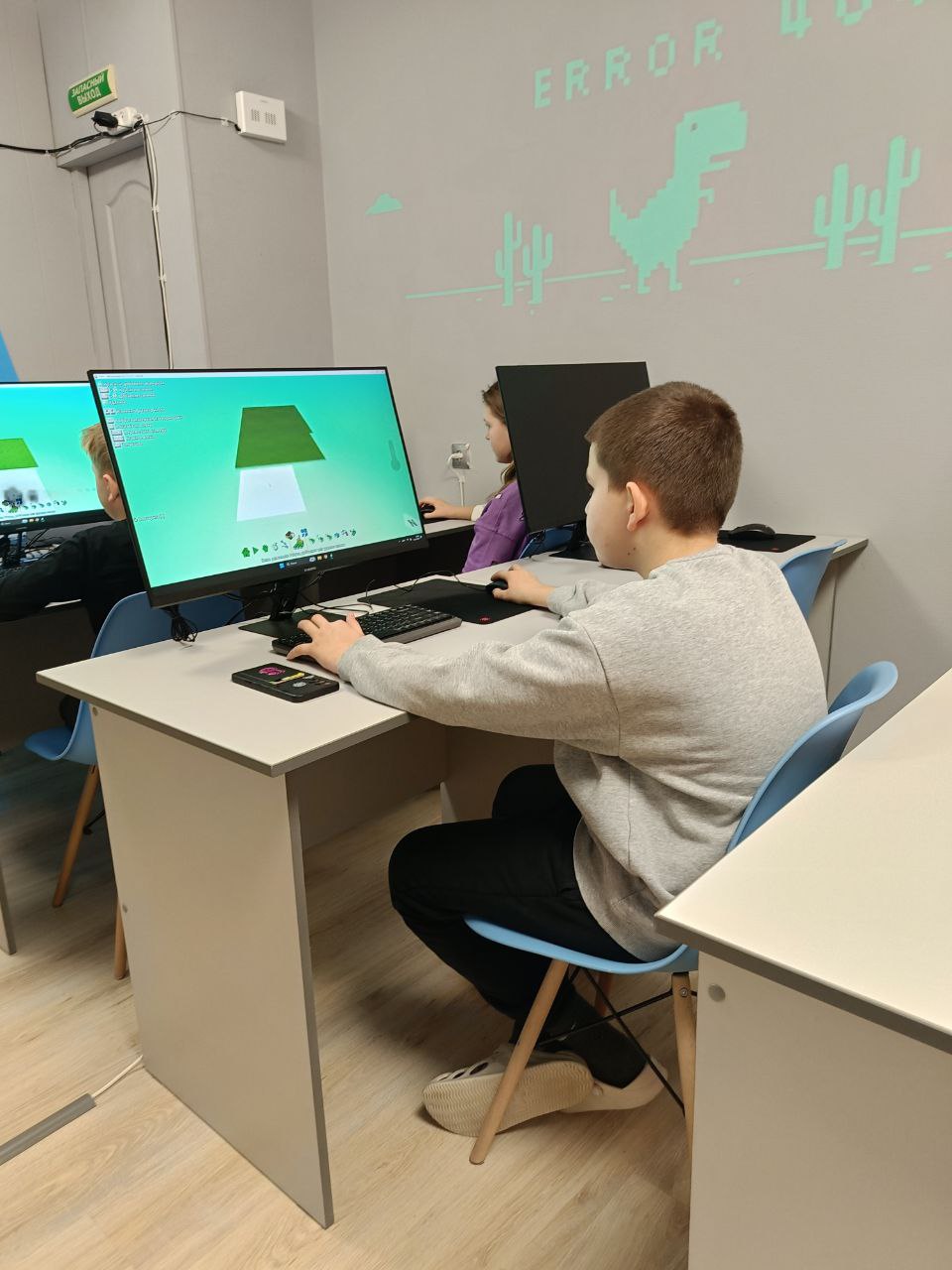 https://kiber-code.ru/api/photos/news/files/Prodolzhenie-Kodu-Game-Lab-v-srednej-gruppe-2/photo_2024-12-15_12-46-35.jpg